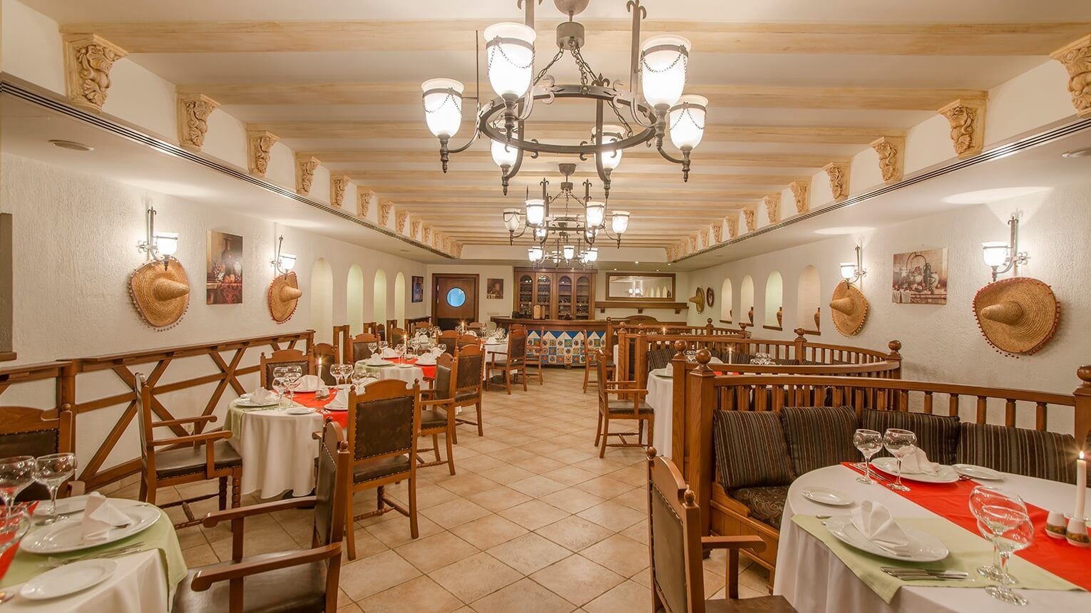 restaurants-azteka