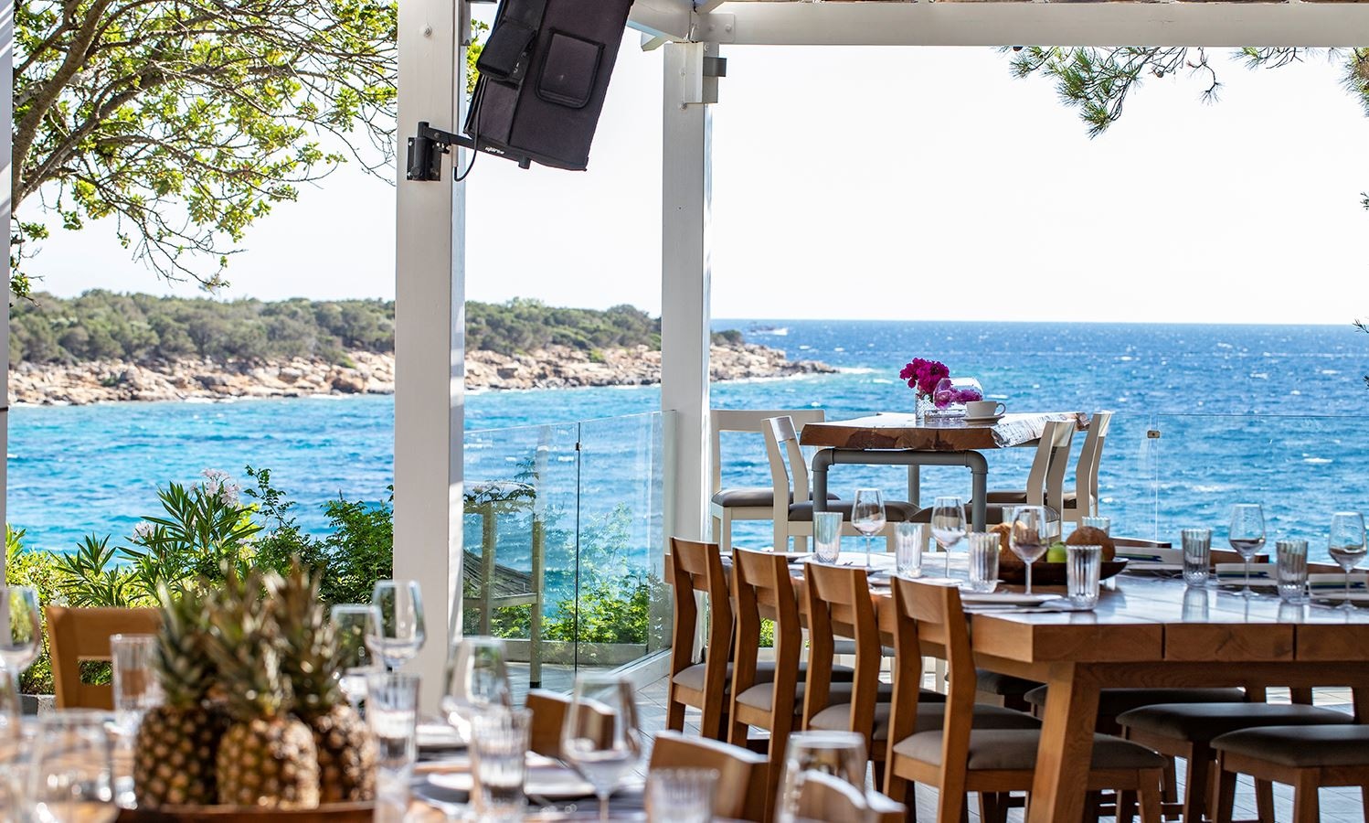 bars-laguna-lounge