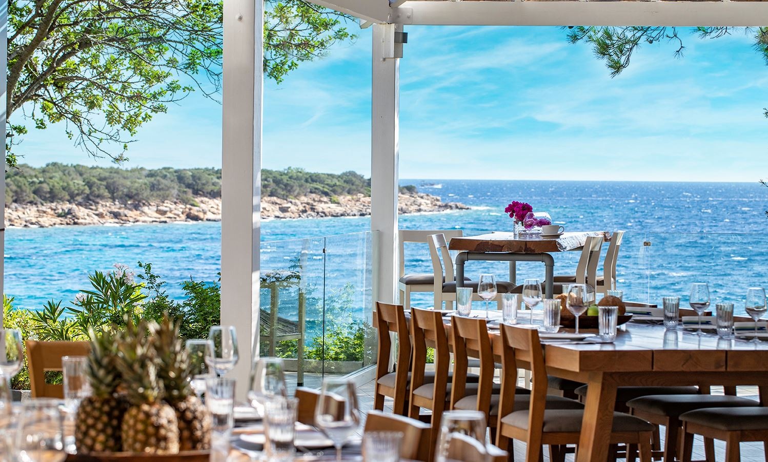 restaurants-laguna-lounge