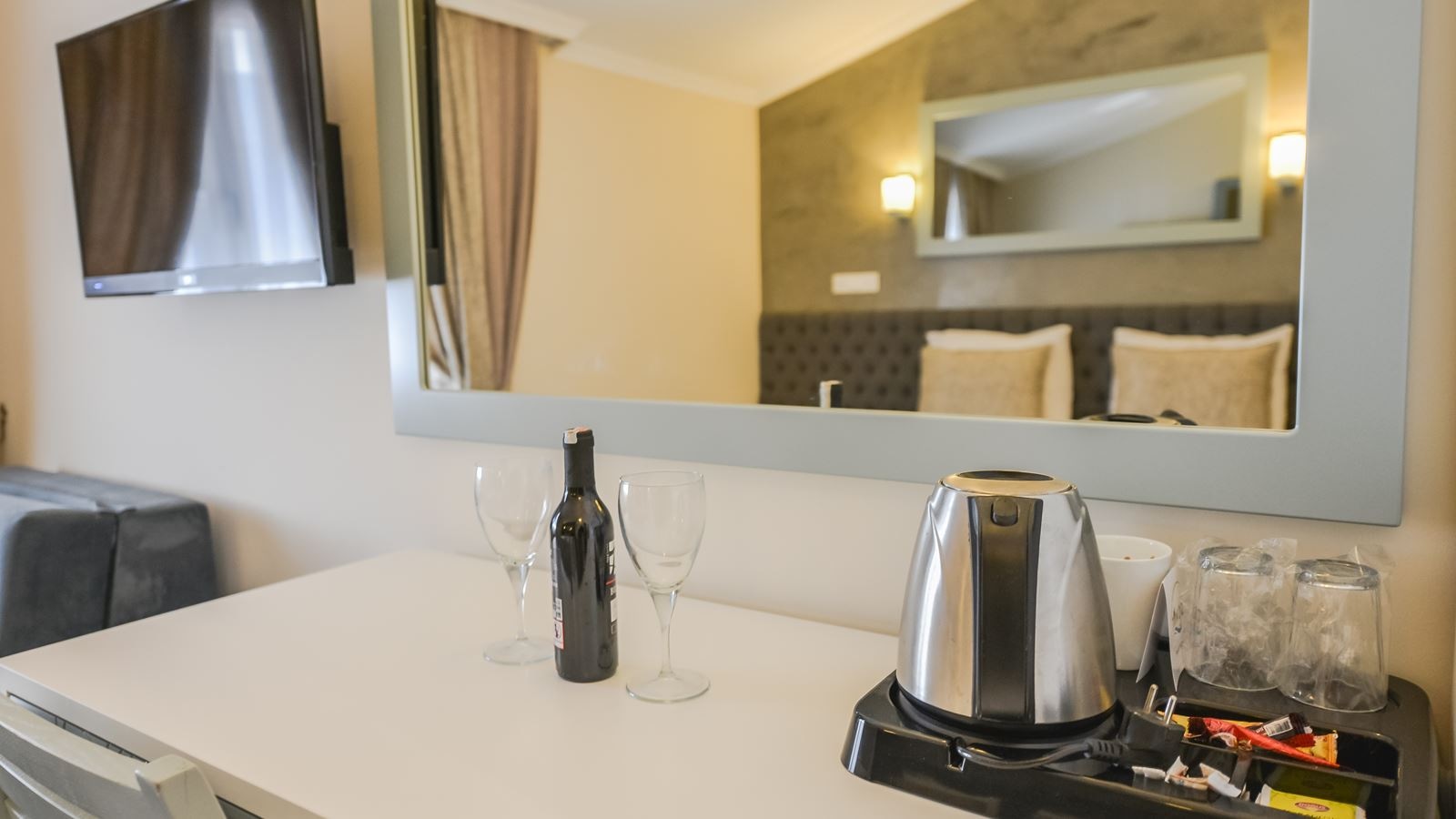 rooms-standard-room