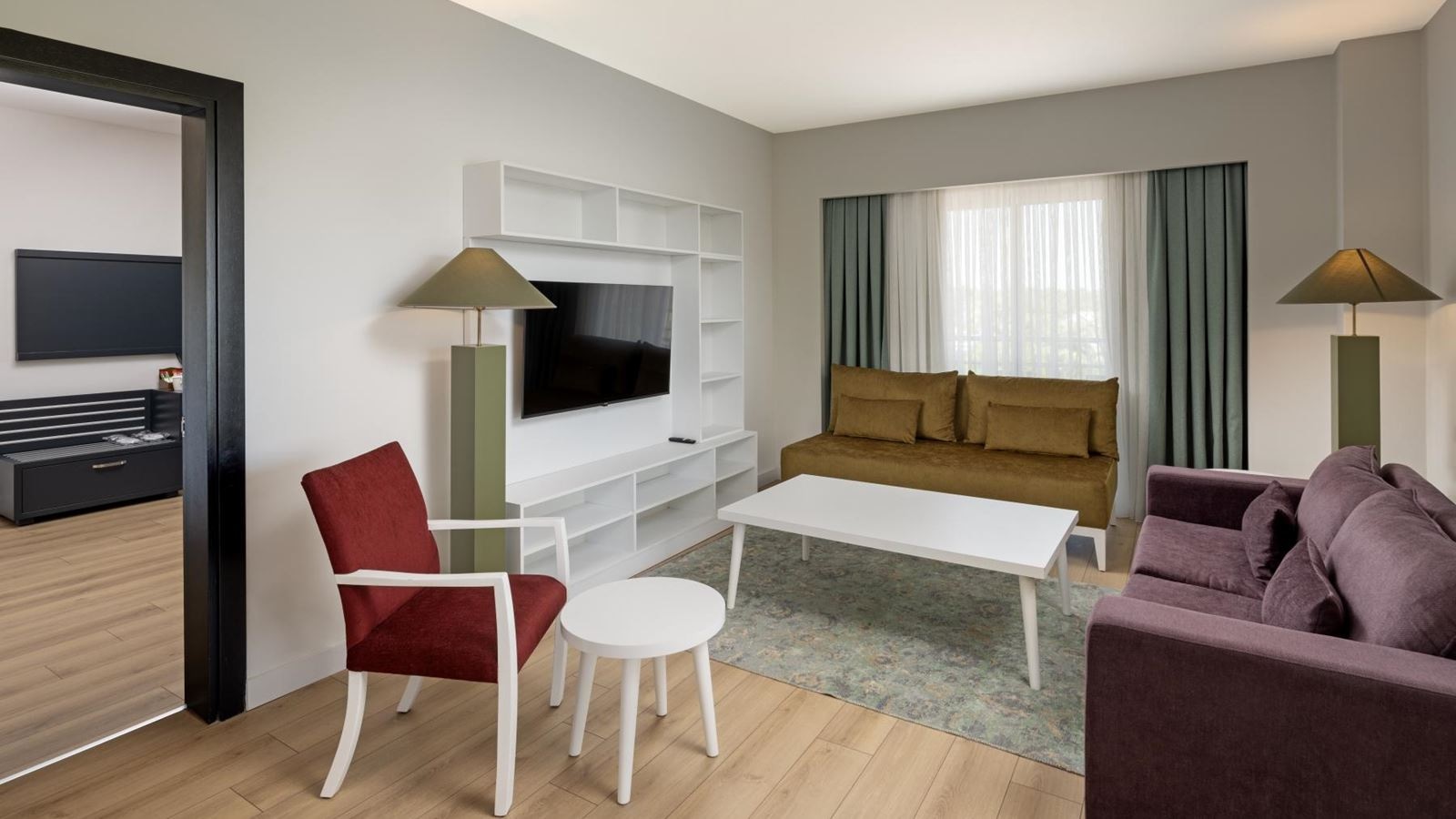 rooms-suite-room