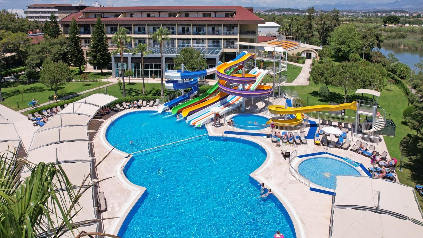 pools-outdoor-pool