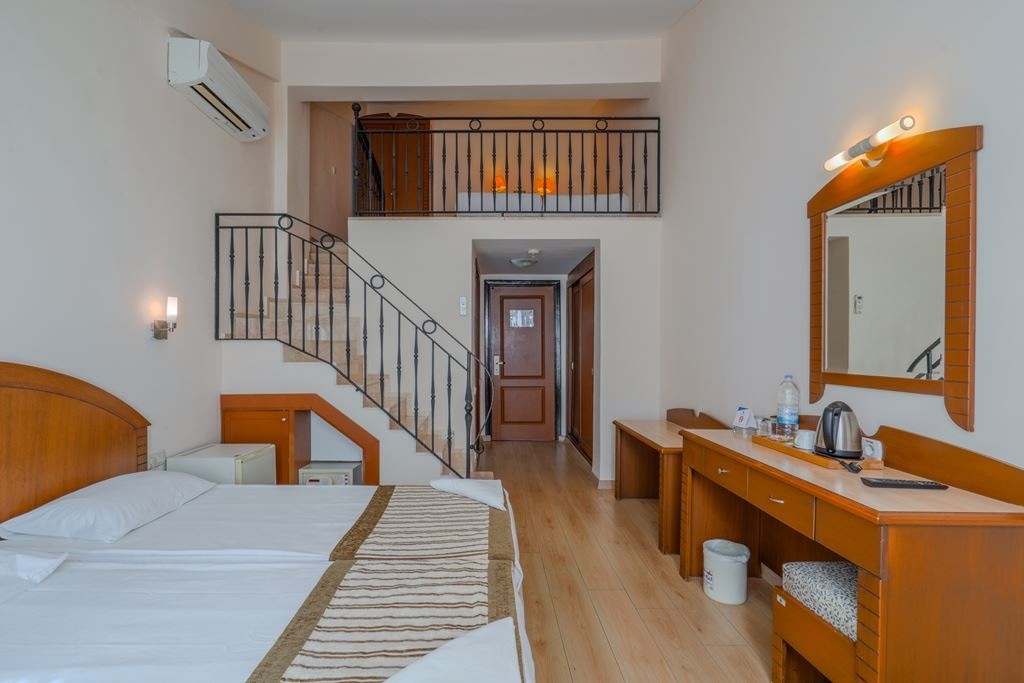 rooms-maisonette-room