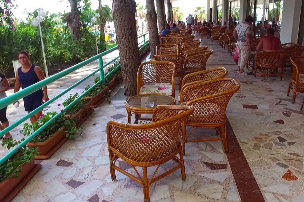bars-taverna-bar