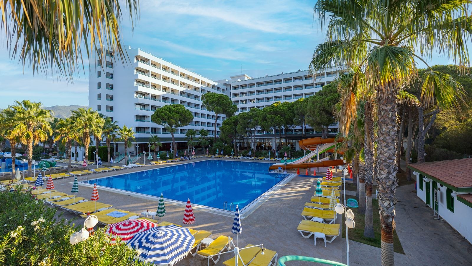 pools-outdoor-pool