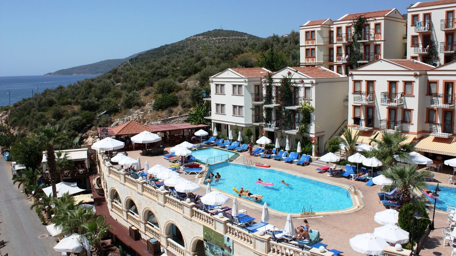 pools-outdoor-pool