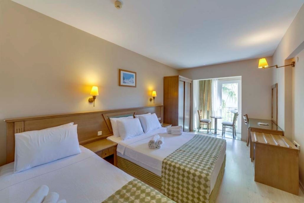 rooms-standard-room