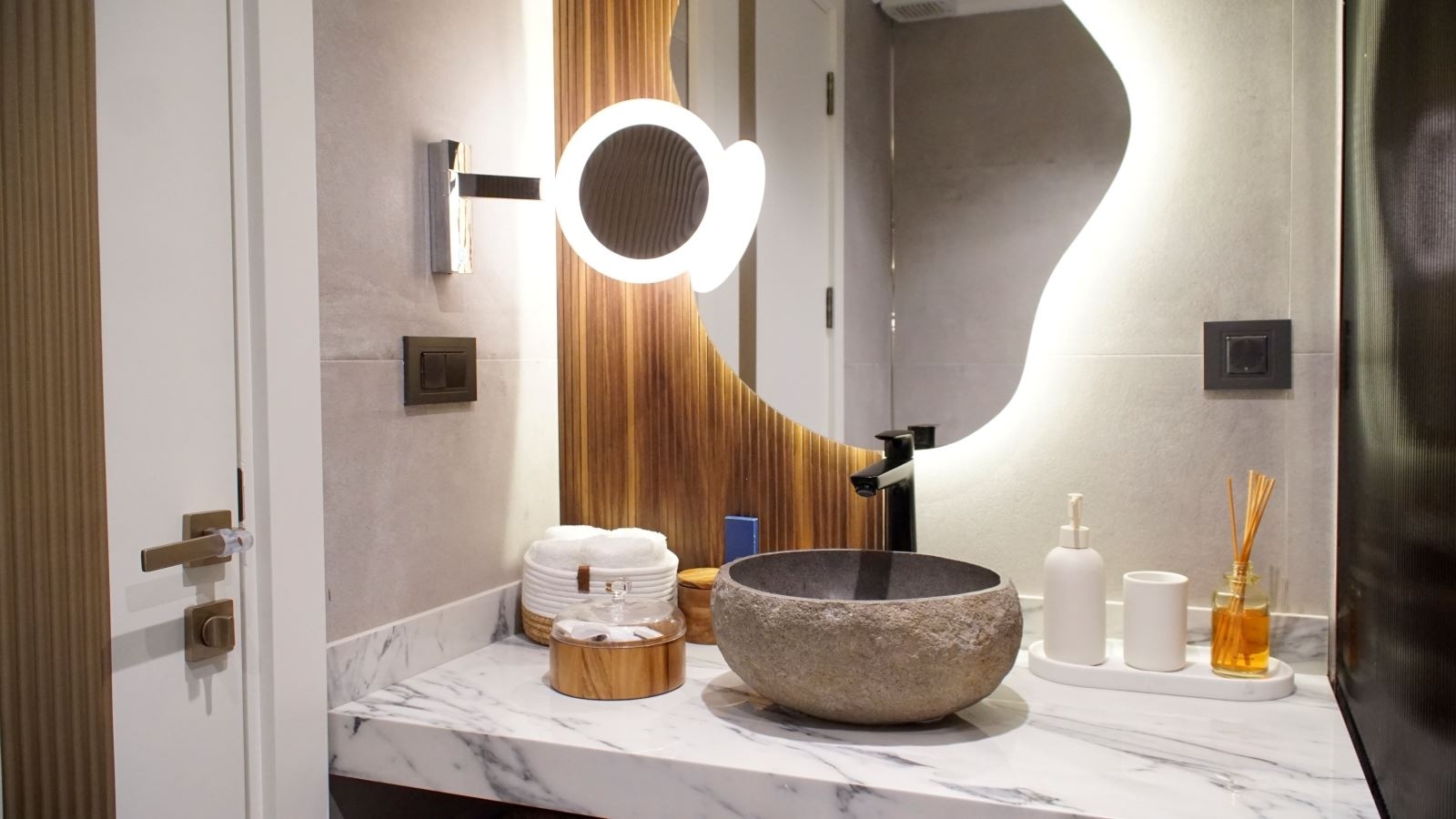 rooms-executive-villa