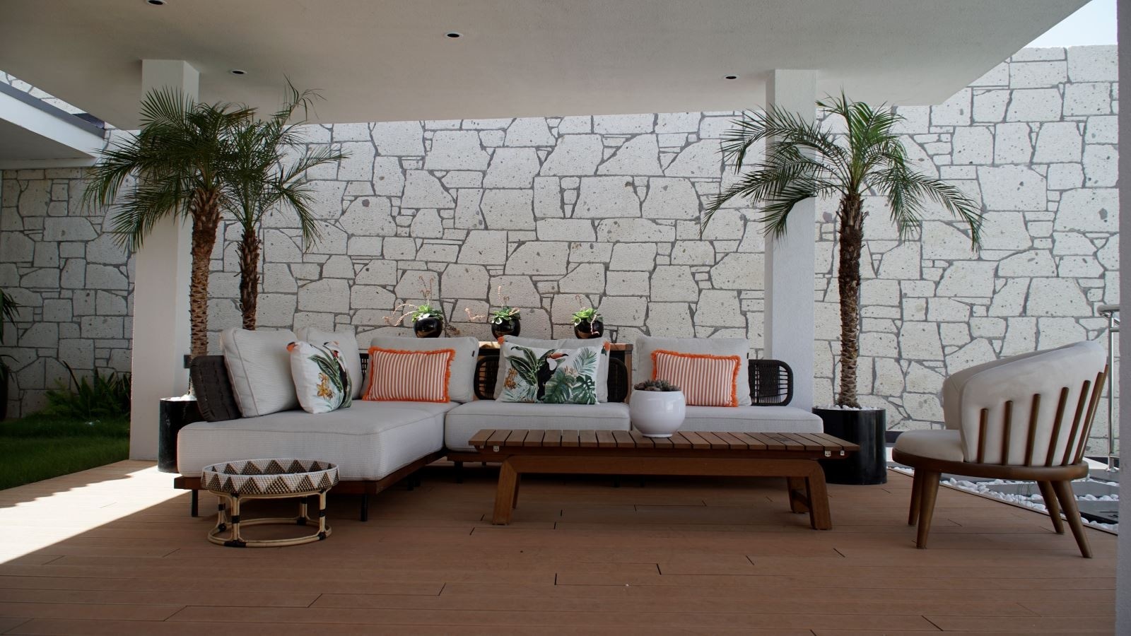 rooms-executive-villa
