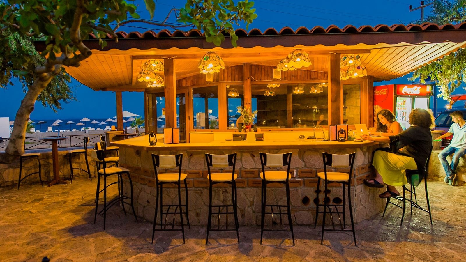 bars-garden-bar