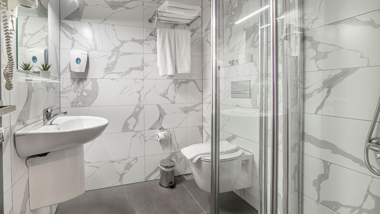 rooms-economy-room