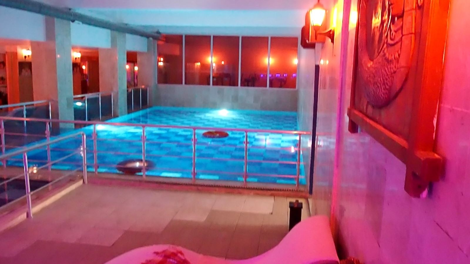 pools-indoor-pool