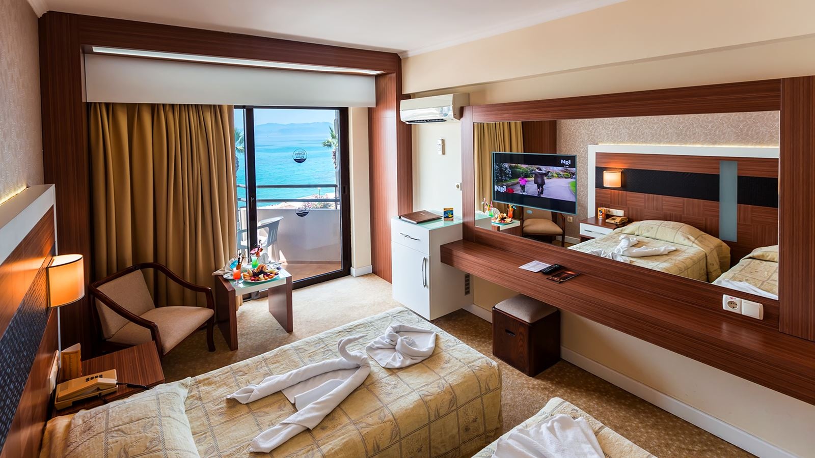 rooms-standard-room