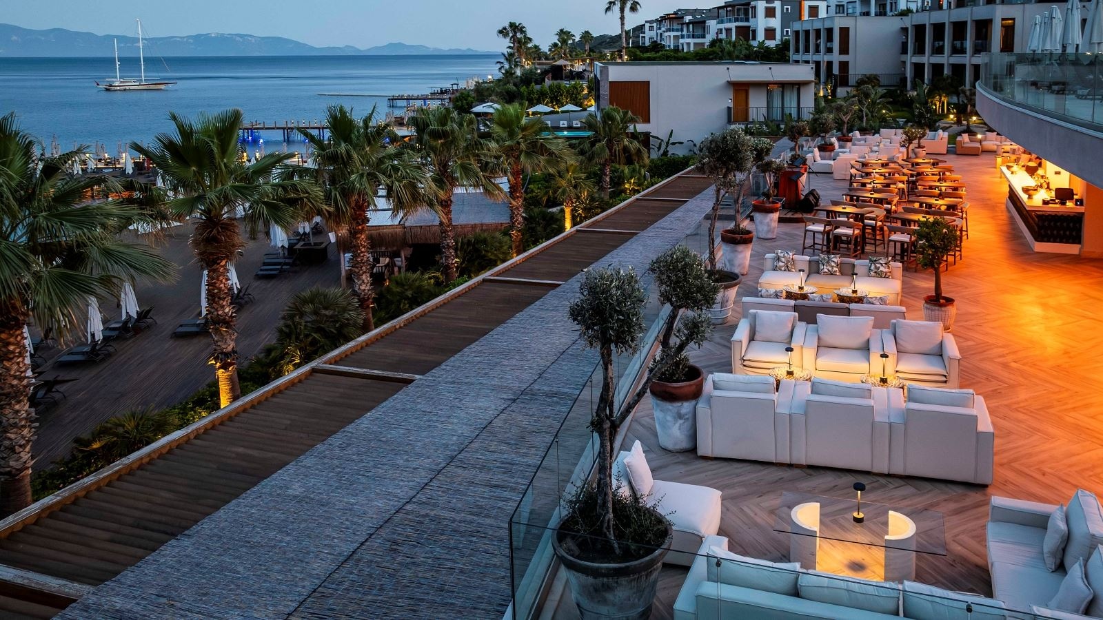 bars-lounge-+9