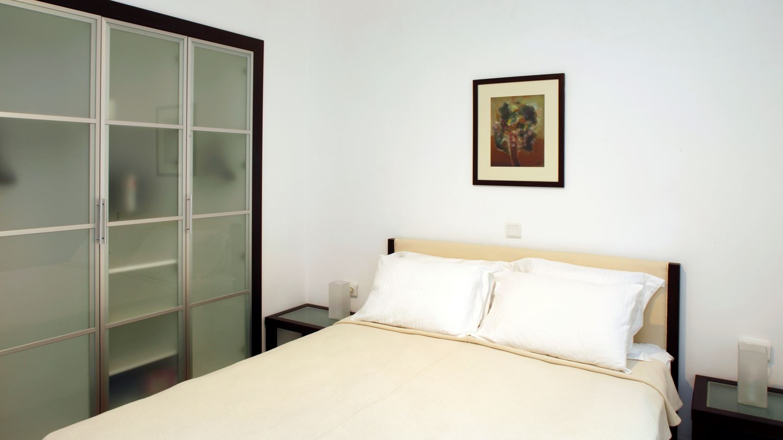 rooms-suite-2-bedrooms-land-view
