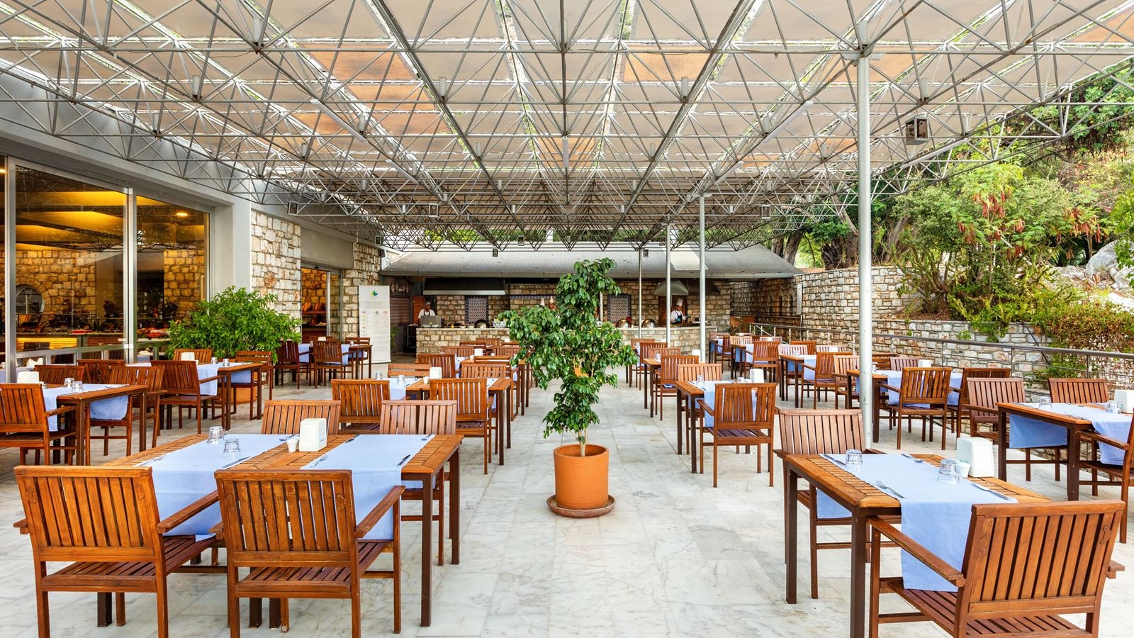 restaurants-main-building