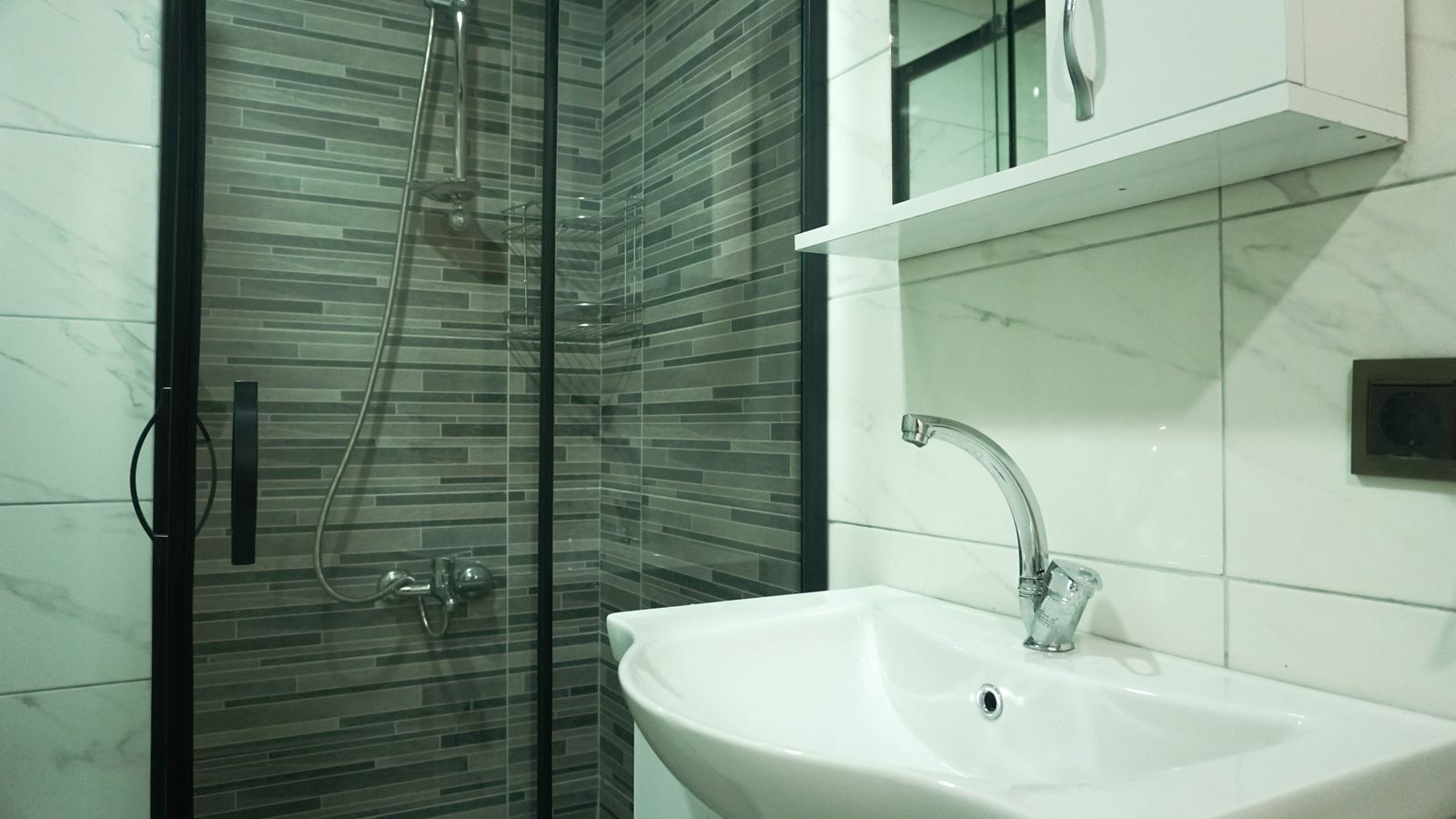 rooms-family-room