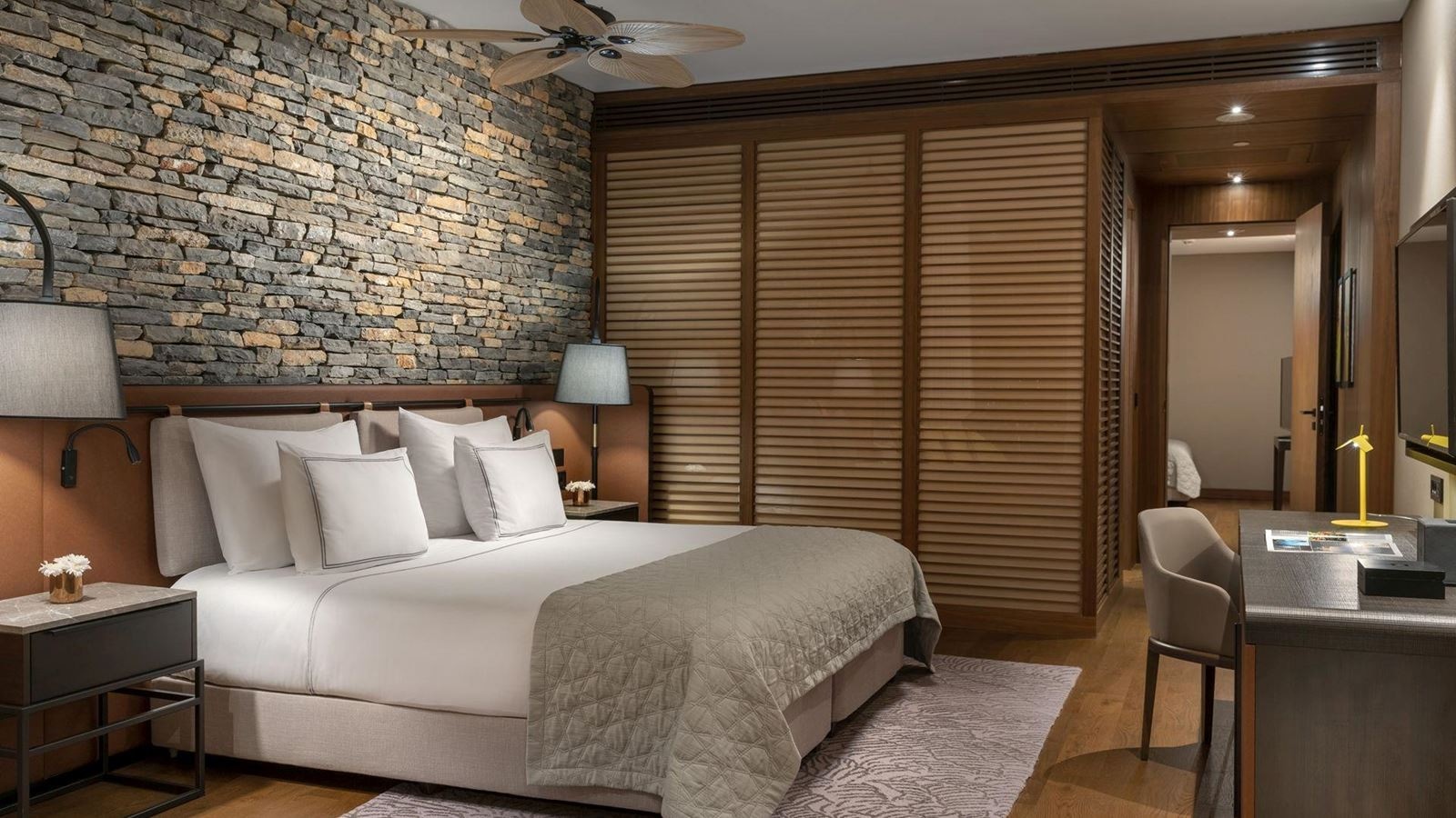 rooms-family-room