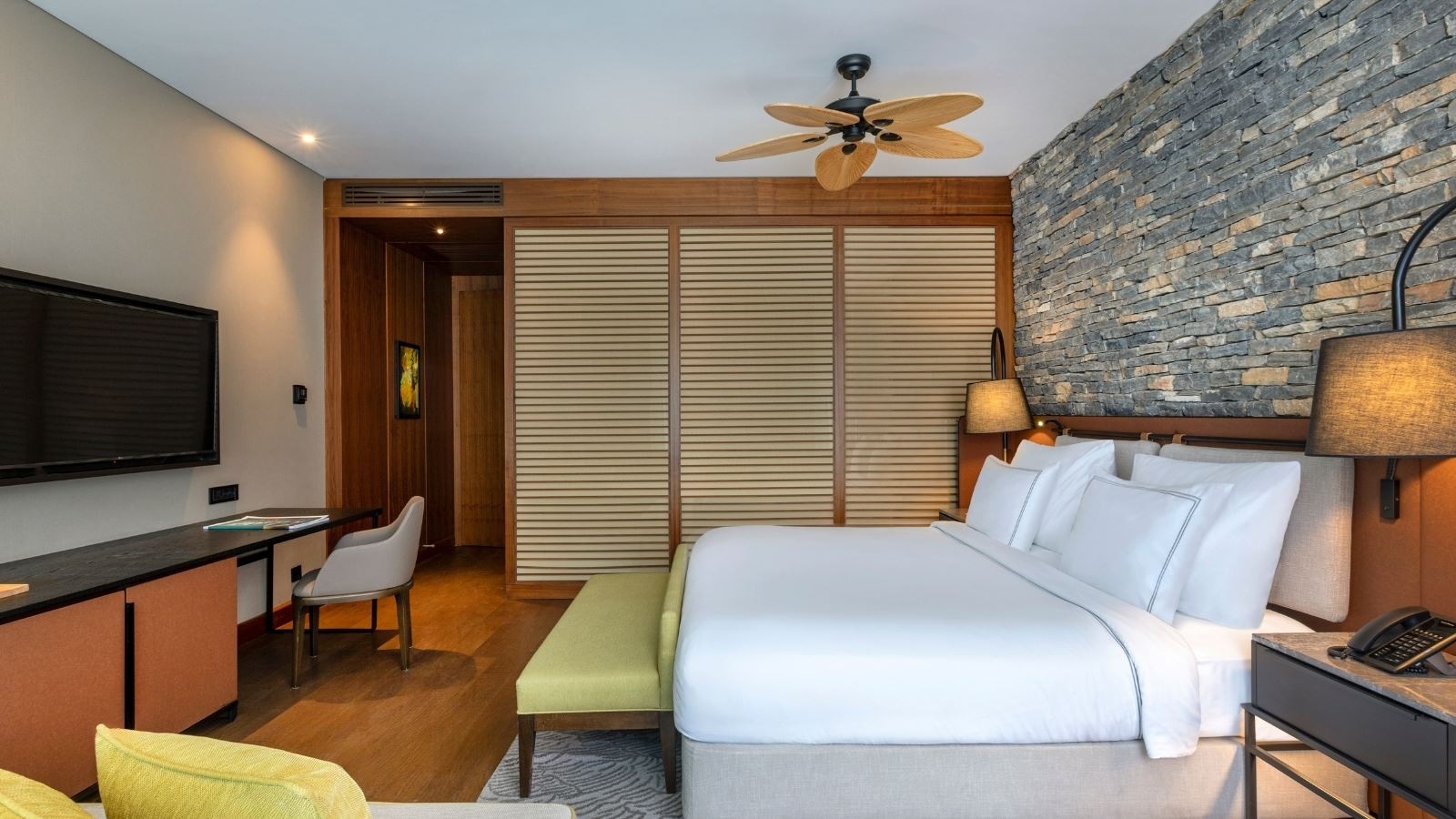 rooms-maki-villa