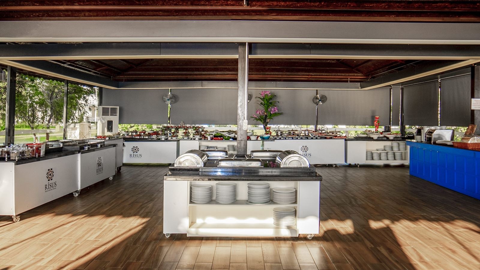 restaurants-main-restaurant