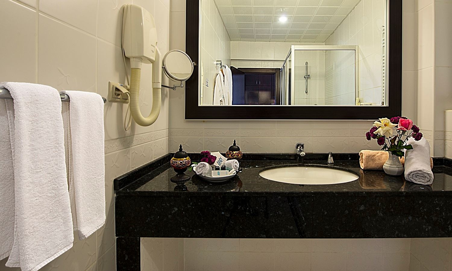 rooms-suit-oda