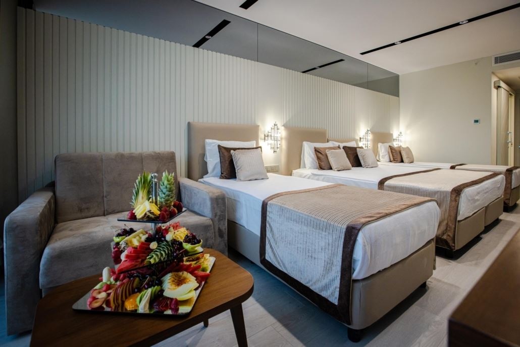 rooms-family-room