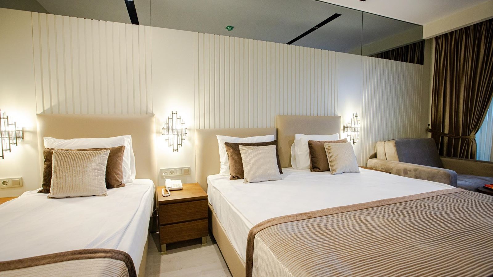 rooms-standard-room