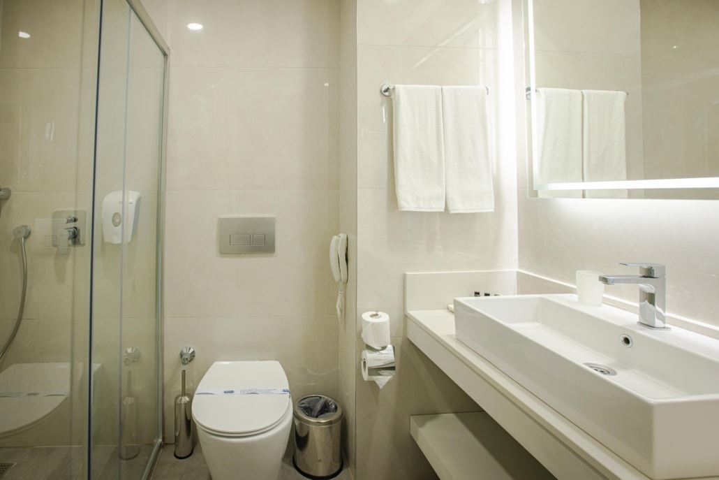 rooms-standard-room
