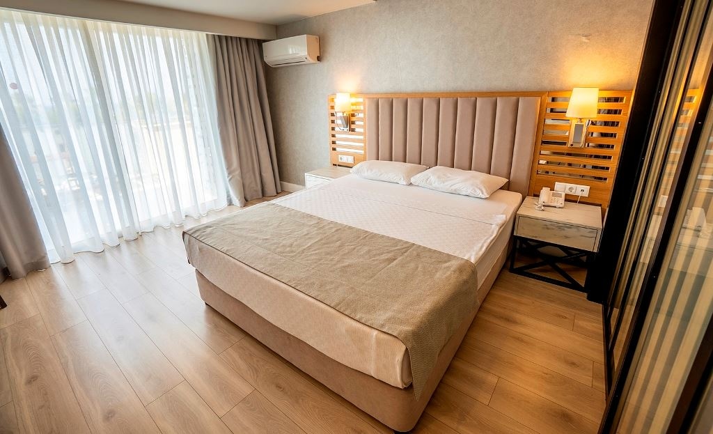 rooms-standart-land-view