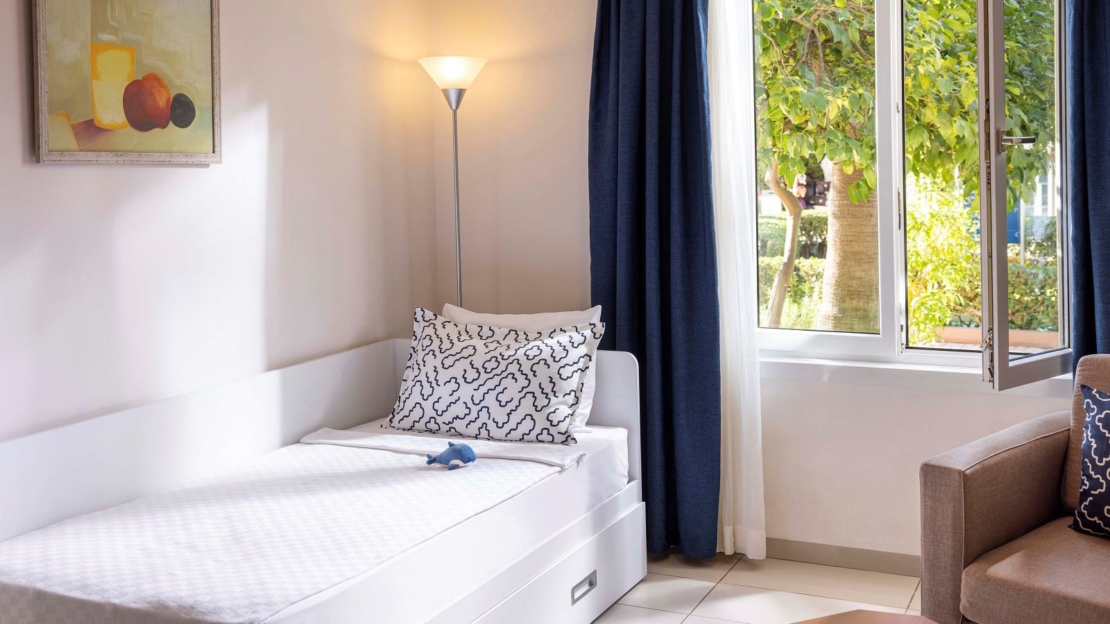 rooms-family-room