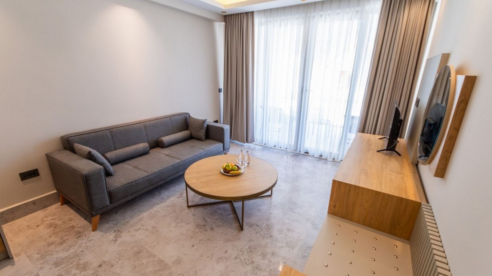 rooms-duplex-swim-up-suite