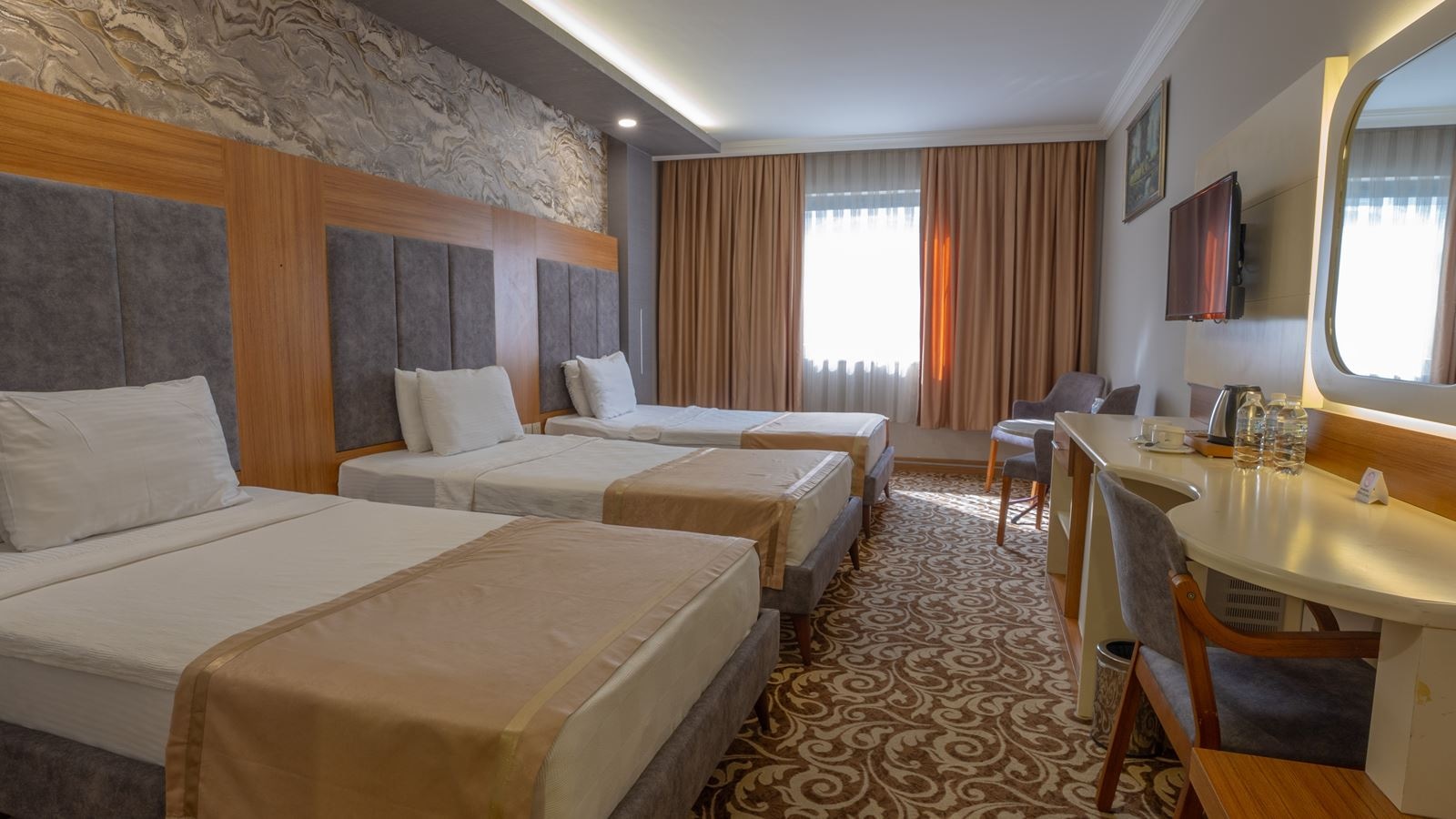 rooms-standard-room