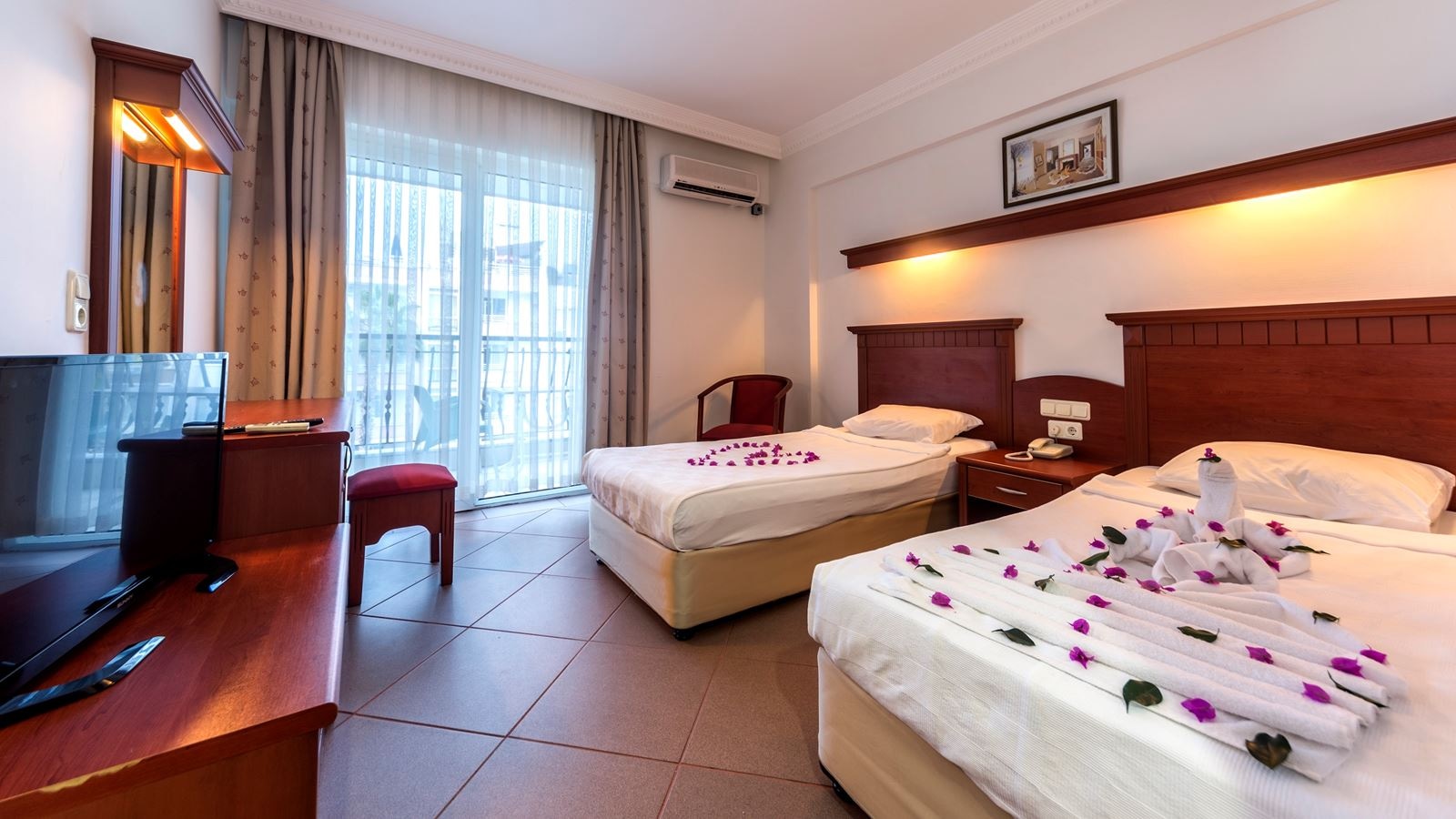 rooms-standard-room