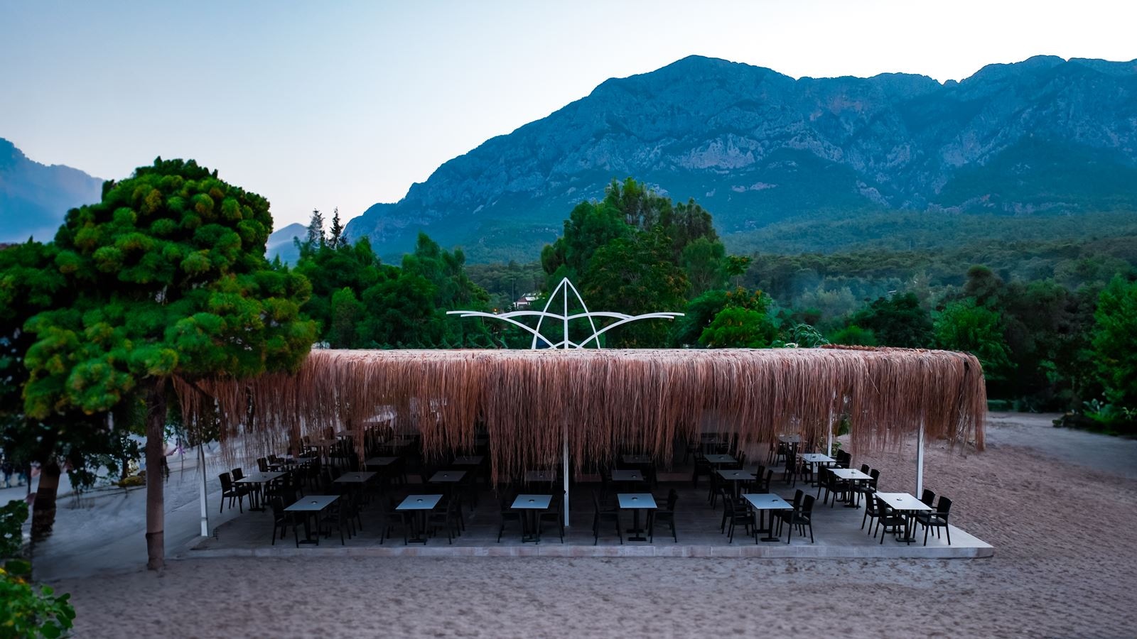 bars-beach-bar