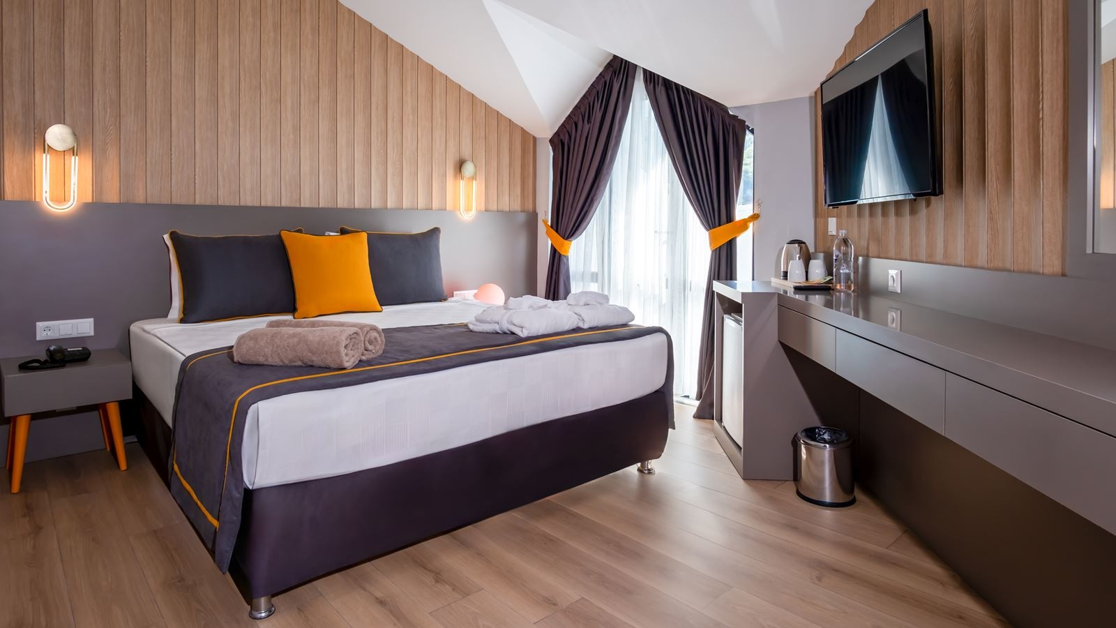 rooms-swim-up-rooms