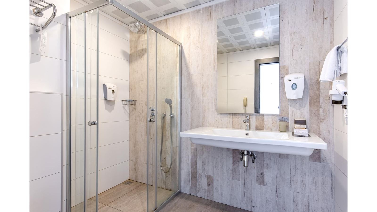 rooms-superior-sea-view-room