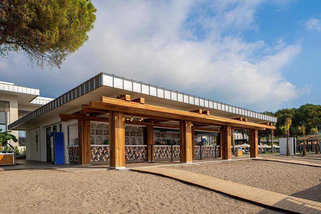 bars-beach-bar