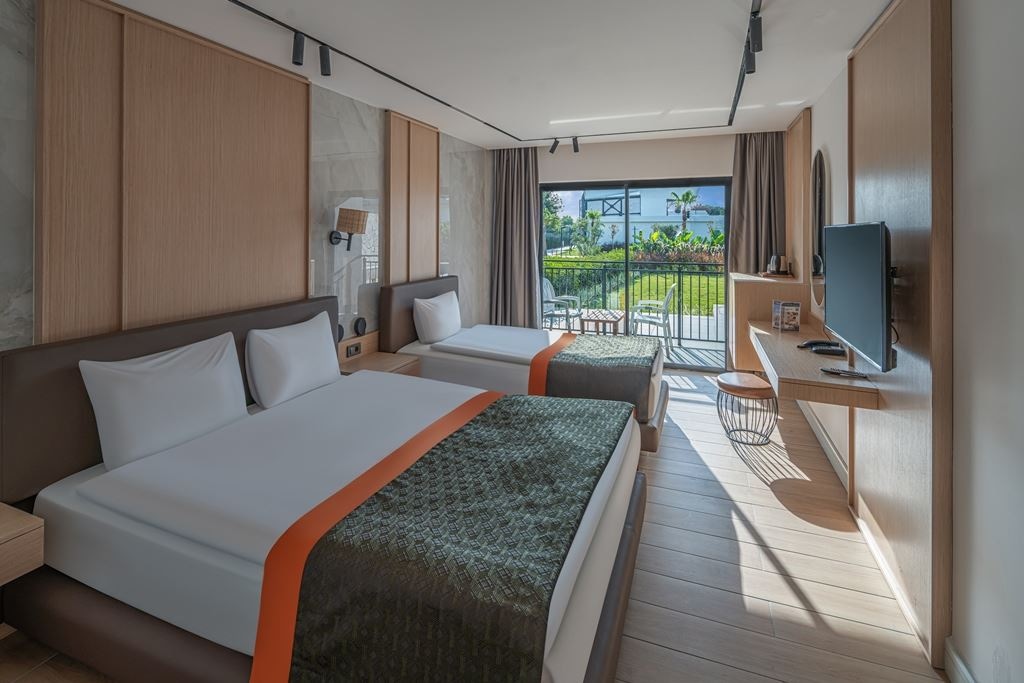 rooms-executive-private-pool-suite-3-bedroom