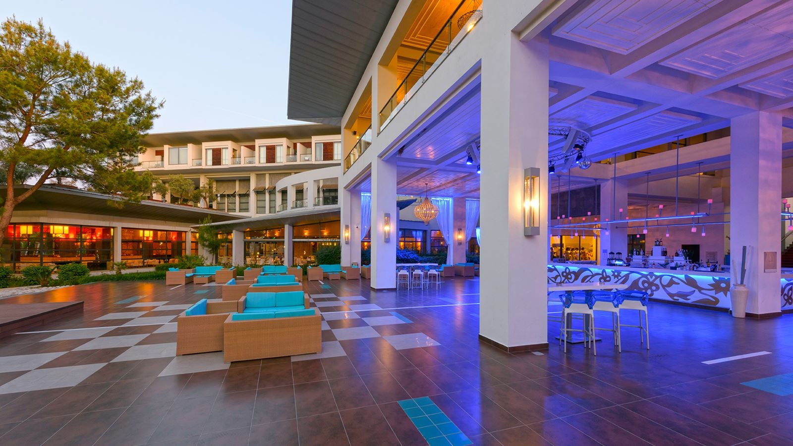 bars-istanblu-bar