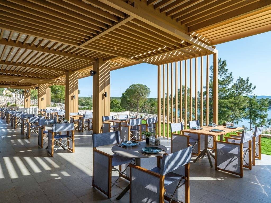 restaurants-