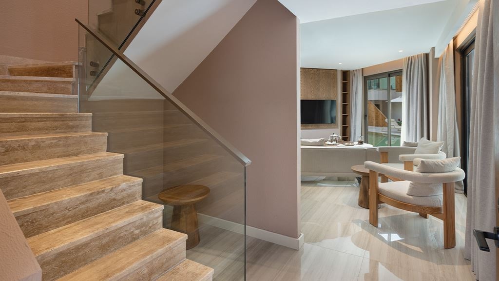 rooms-lake-house