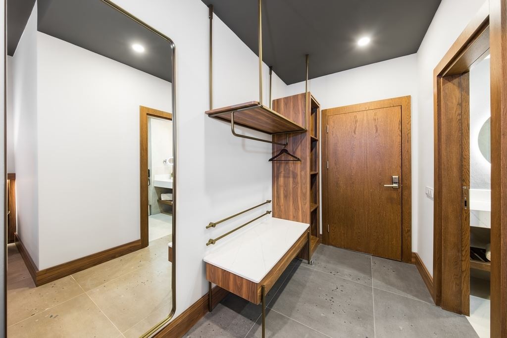 rooms-deluxe-room