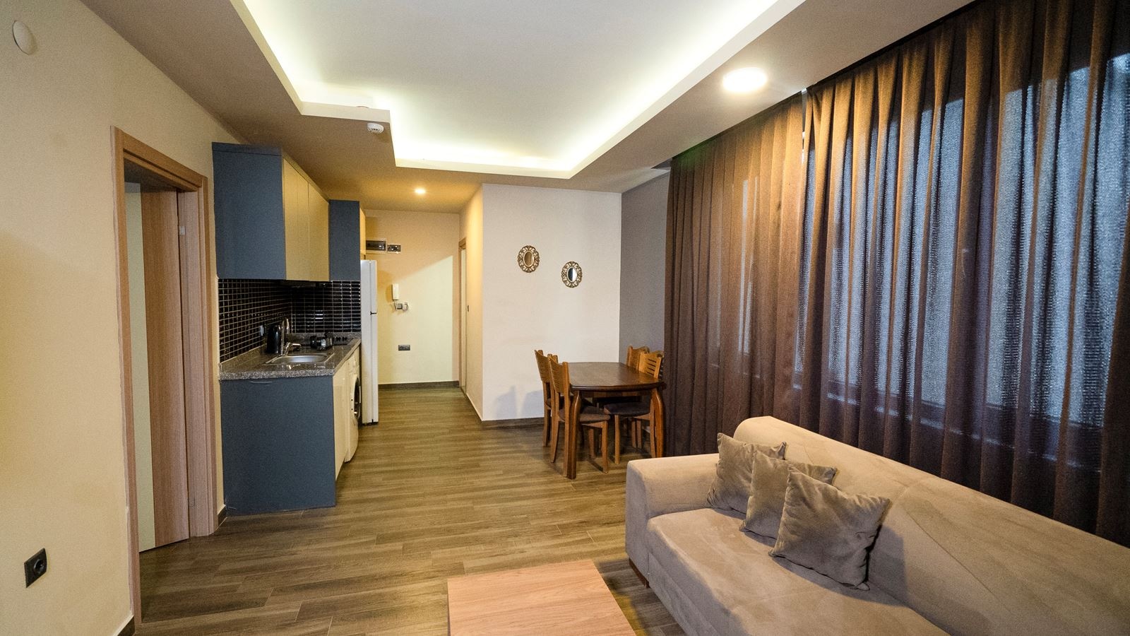 rooms-deluxe-room-1+1