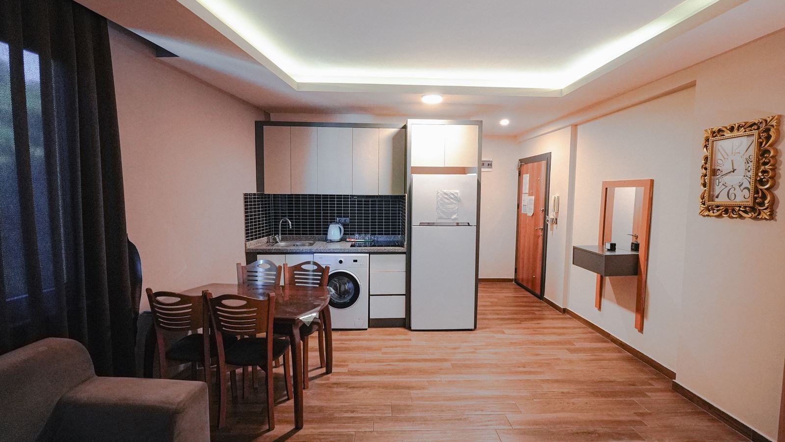 rooms-deluxe-room-1+1