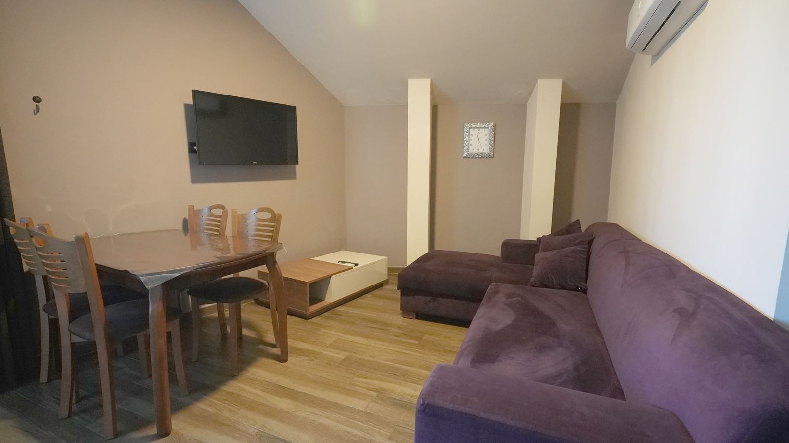 rooms-deluxe-room-1+1