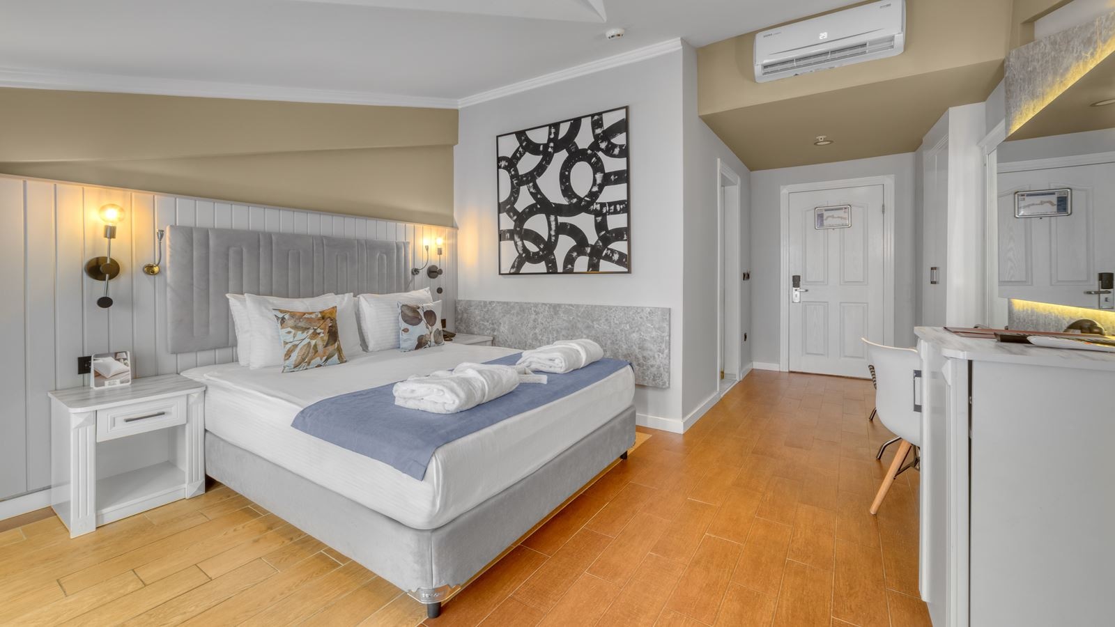 rooms-standard-room-land-view