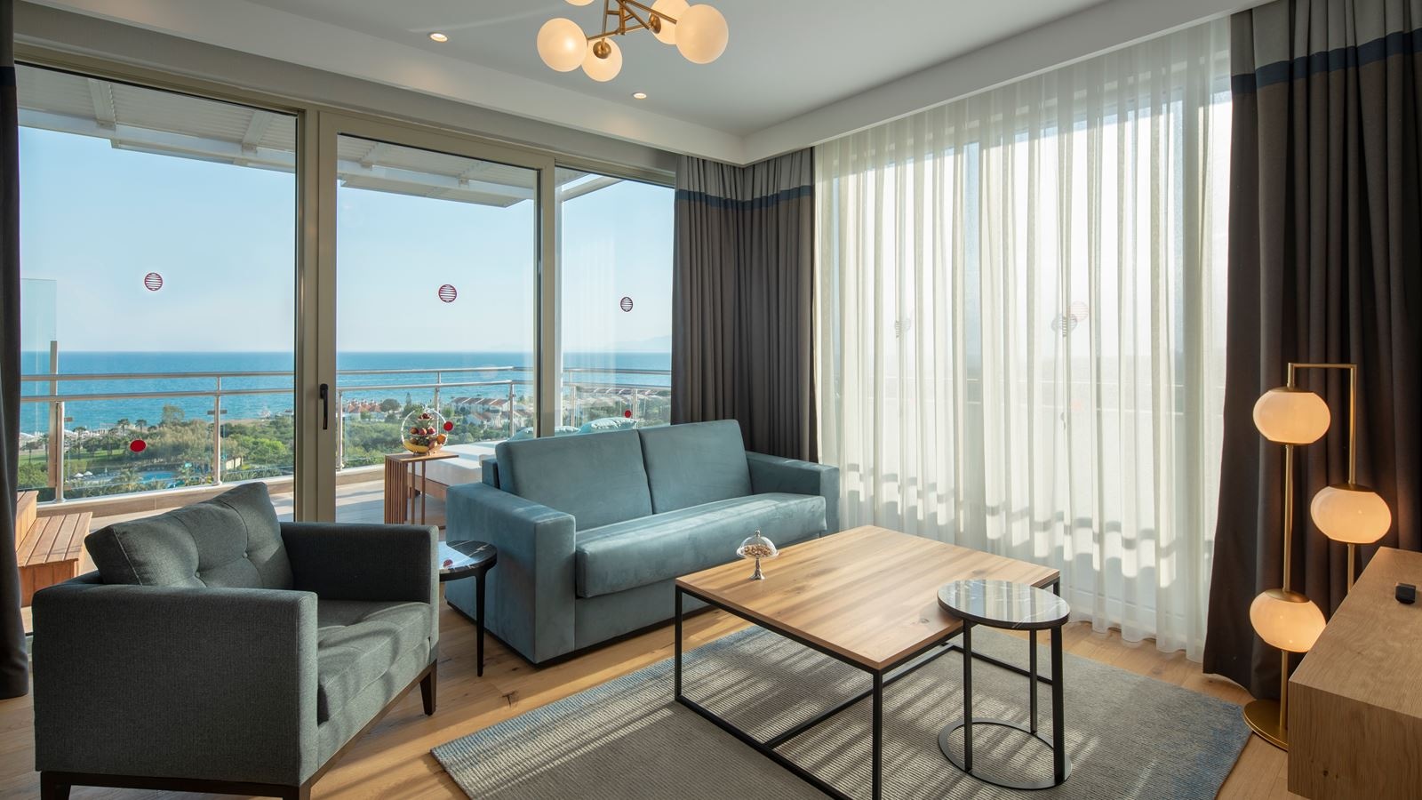 rooms-grand-designer-suite