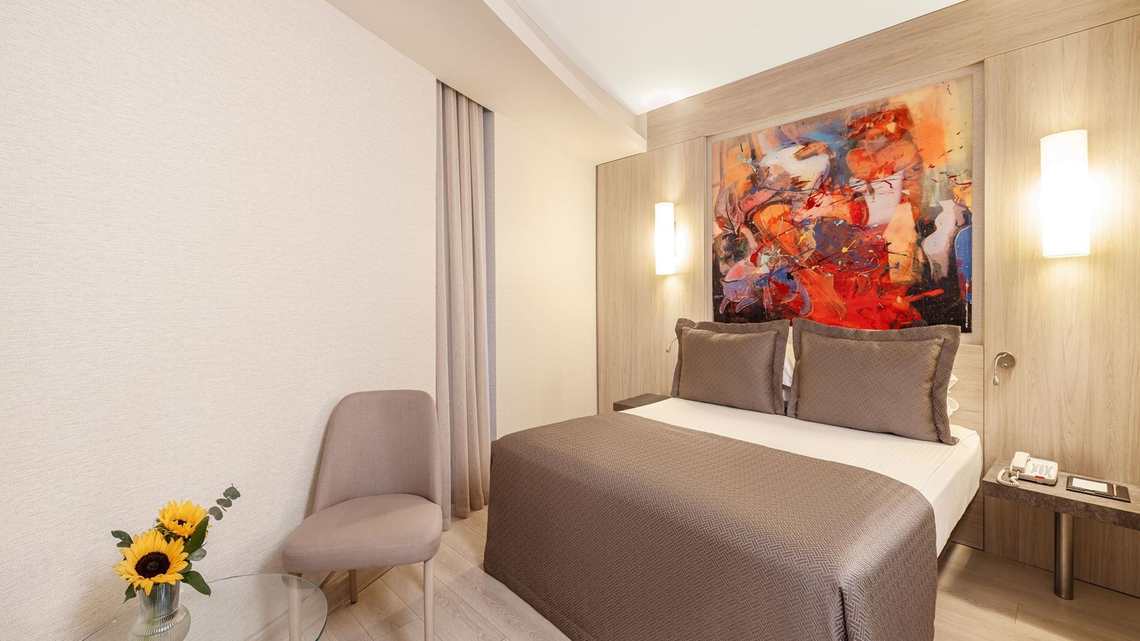 rooms-deluxe-grand-suite
