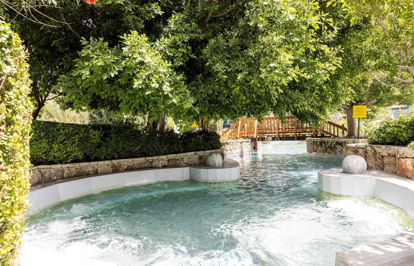 pools-pools