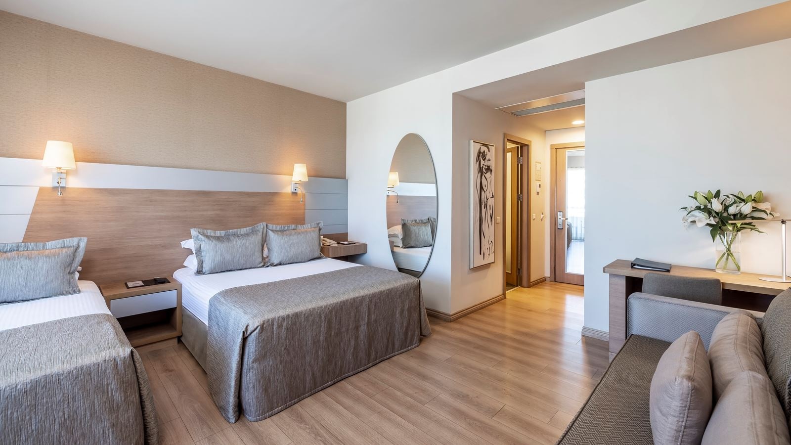 rooms-superior-city-view